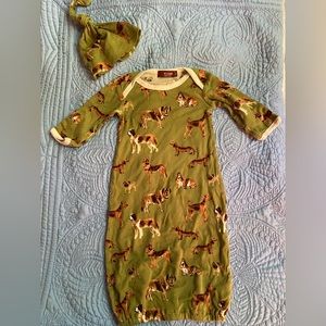 Milk Barn doggie gown with matching knotted hat. 0-3 months. EUC